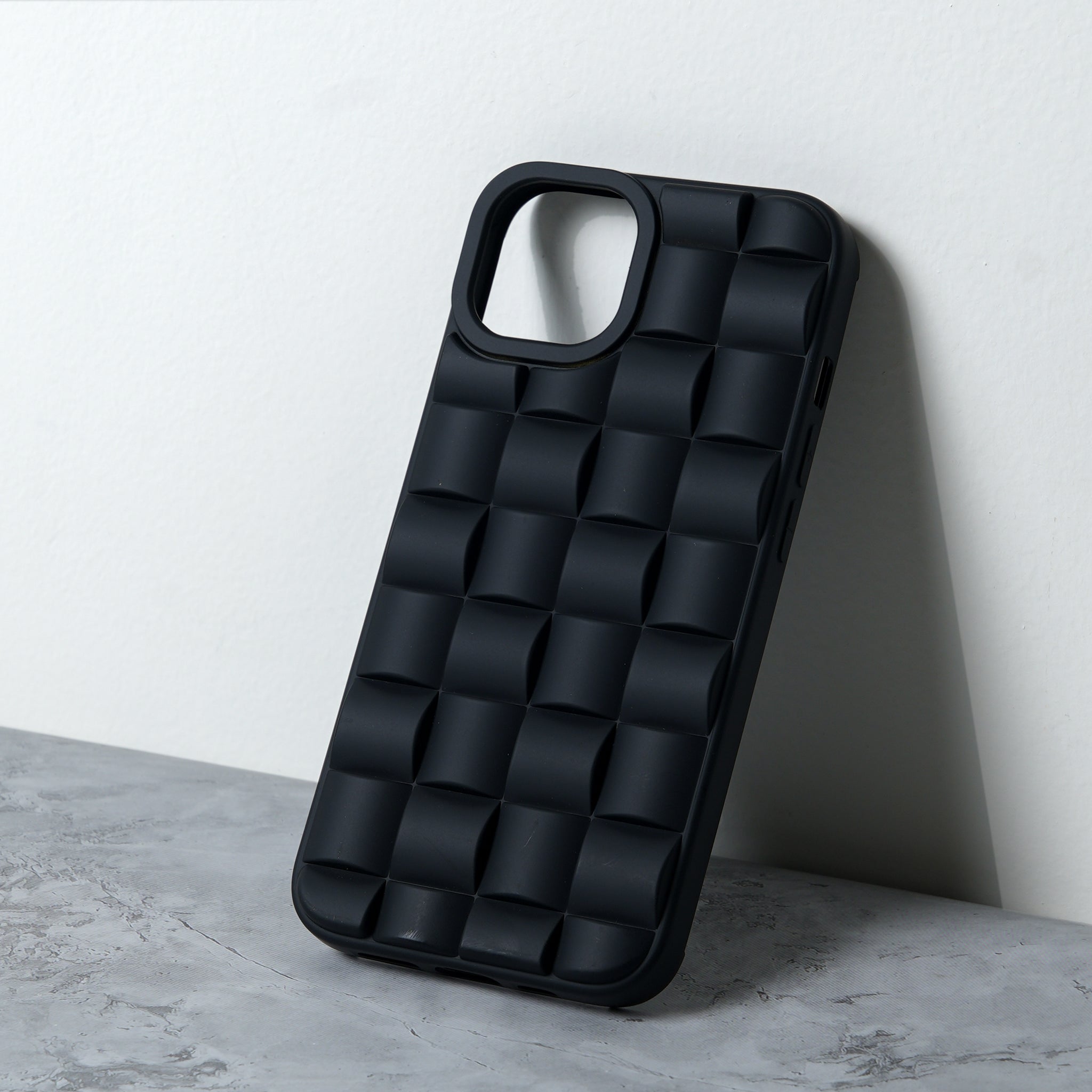 Chokore Plaid Grip Cover (Black) for iPhone